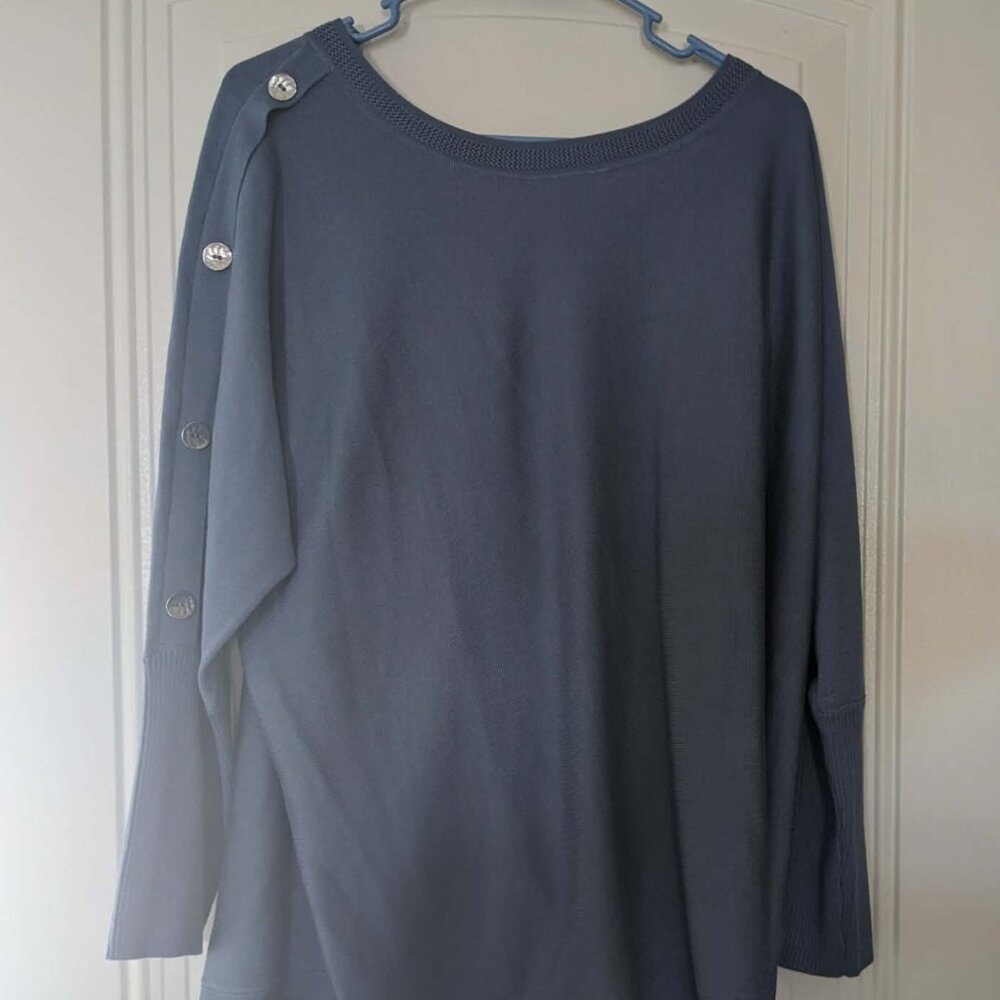 Cable & gauge Women's Blue Sweater - size 1X Plus - NWT